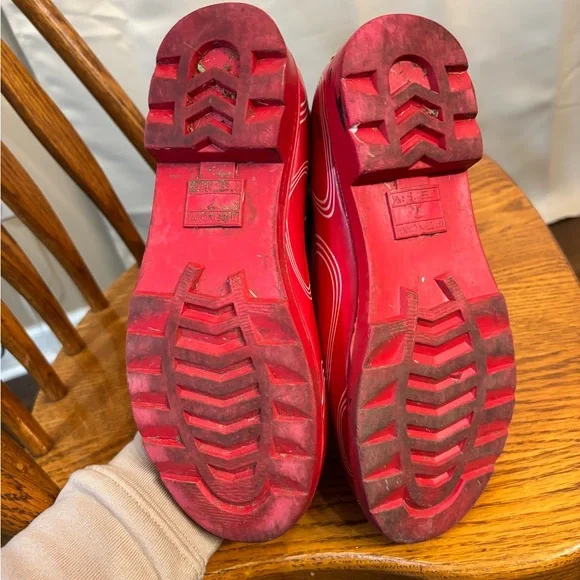 Women’s size 7 Osu Campus gear rain boots - Picture 4 of 5